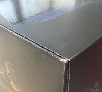 LEGO 76252 Batmanova jeskyně sběratelský box - 9