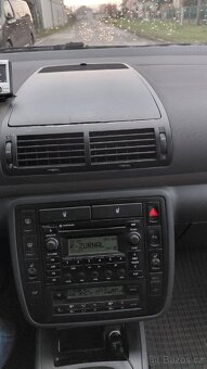 REZERVACE-Volkswagen Sharan 1.9TDi 85kW 4x4 r.v.2008 - 9