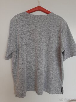 Dámská šedá halenka 46/48 - 9