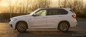 BMW X5 40d M-packet - 9