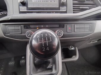 VW Transporter T6 - 9