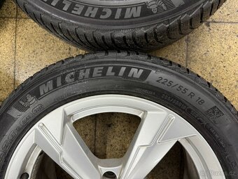 Originální ALU kola audi 5x112 r18 zimní pneu 7mm - 9