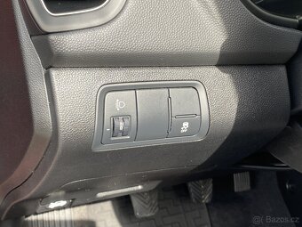 Hyundai I20 1.1 CRDi ,  55 kW nafta, 2015 - 9