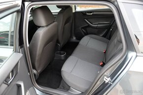 ŠKODA RAPID SPACEBACK 1.0 70KW 2018 52000KM - 9