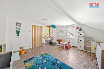 Prodej rodinného domu, 200 m², Benešov nad Ploučnicí - 9