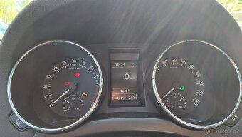 Škoda Yeti 2.0TDi 110kW DSG 4×4 TZ - 9