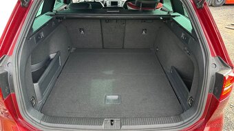 Passat B8 Alltrack 2.0TDi 176kw / webasto / ACC / DCC / pano - 9