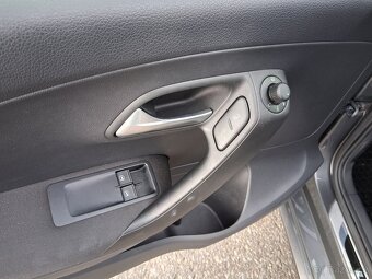 VW POLO - 9