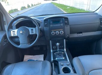 Nissan Pathfinder 3.0 dCi LE 170kw - 9