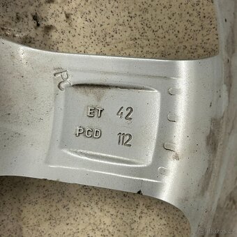 Subaru Outback zimní sada kol MICHELIN 225/65/R17 - 9
