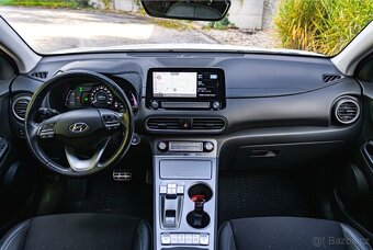 Hyundai Kona Electric+ 150kW / TOP STAV / KRELL AUDIO / - 9