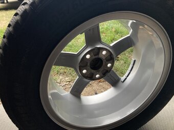 Alu kola AUDI Q2 - KAROQ - VW T-ROC zimní MICHELIN 205/60R16 - 9