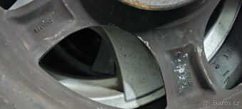 16" zimni Renault 205/55 R16 5x108 - 9