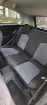 Fiat Grande Punto 2010 rok 1.3 diesel - 9