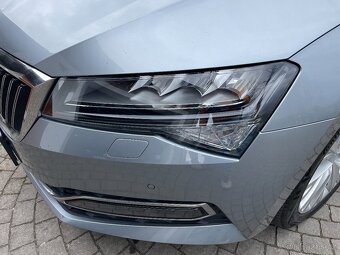 Škoda Superb combi 2,0TDi 140kW DSG Style - 9