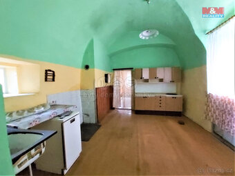 Prodej rodinného domu, 220 m², Podbořany-Buškovice - 9