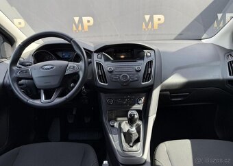 Ford Focus manuál benzín 92 kw 2015 - 9