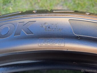 2x Letní pneu Hankook Ventus S1 EVO² - 285/35 R22 XL - 80% - 9