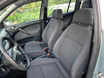 Škoda Octavia 1.6 TOUR Ambiente Combi - 9