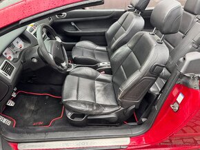 Prodám díly z tohoto vozu Peugeot 307 cc cabrio - 9