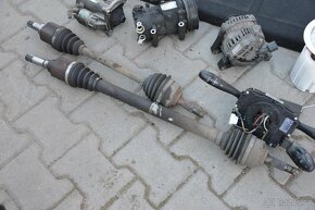 Převodovka poloosa startér Peugeot 207 Citroen Renault 1.4 - 9