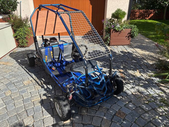 bugina, motokára - 9