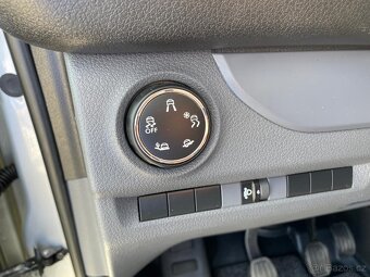 Peugeot Expert LONG 2.0Hdi 110kw, 5 míst, 2xšoupačky, DPH - 9