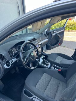 Skoda Octavia 2012 - 9