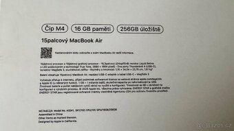 Apple MacBook Air 15" 2025, M4 10-Core, 16GB/256GB, modrý. - 9
