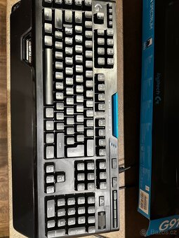 Logitech G910 Orion Spectrum - 9