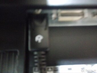 Sestava obsahuje HP ProDesk 400 G5  , Monitor HP VH22 22'' - 9