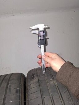 215/45r18 89w Toyo - 9