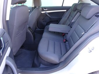OCTAVIA II Ambiente 1,6 75kW - 08/2004 - 65.660km - 2.Maj. - 9