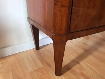 Komoda malá biedermeier - 9