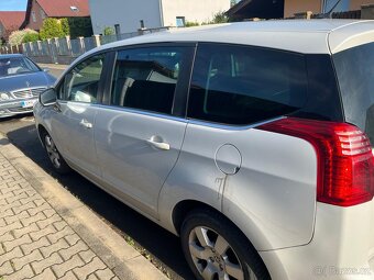 Peugeot 5008 1.6hdi 83kw - 9