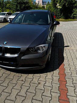 BMW E91, r.v. 2008 – po servisu, STK 1/26, alu 17” - 9