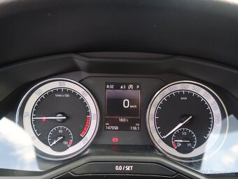 Škoda Superb 2.0TDi,140kW,L&K,1majČR,DPH - 9