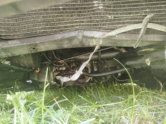 RENAULT LAGUNA (na díly/opravu) - 9