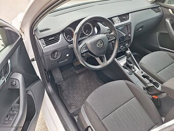 ŠKODA OCTAVIA COMBI STYLE 1.5 TSI G-TEC DSG ČR LED TZ DPH - 9