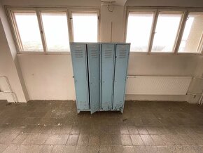 Dřevěné a plechové skřínky - 9