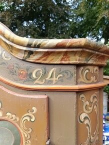 Starožitná skříň - 9