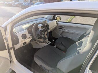 Volkswagen Up 1.0i - 9
