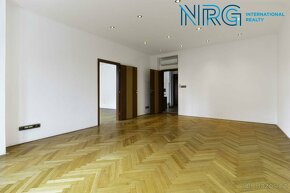 Prodej vily 462 m², pozemek 610 m², Praha 6 - Liboc - 9