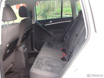 Volkswagen Tiguan 2.0 TDi 4Motion XENON ALCANTARA NAVI TAŽNÉ - 9