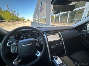 Land Rover Discovery 5 - 9