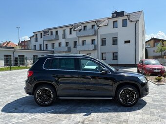 VW Tiguan 4x4 2.0 Tsi 125 kw velmi dobrý stav - 9