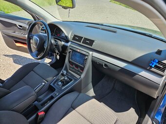 Audi A4 Sedan S-Line 2.0 TDI - 9