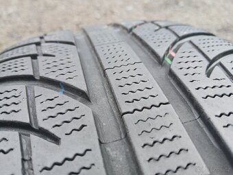 Sada Orig ALU kol Mazda 215/65R16 zimní - 9