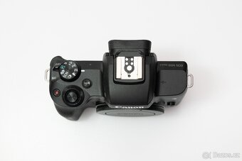 Canon EOS M50 Mark II + EF-M 15–45 mm + EF 55–250 mm IS STM - 9