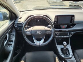 HYUNDAI i30 WG 1.6 CRDi 85kW STYLE - 1.majitel - ČR - 9